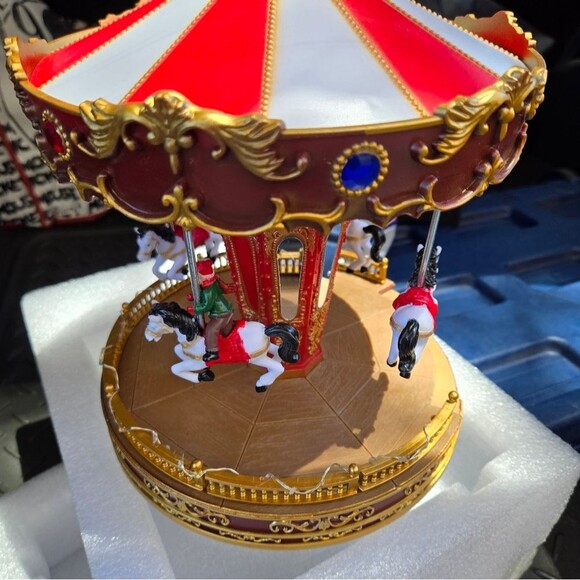 11" Red & White LED Animated Christmas Carousel with Horses - Picture 3 of 7